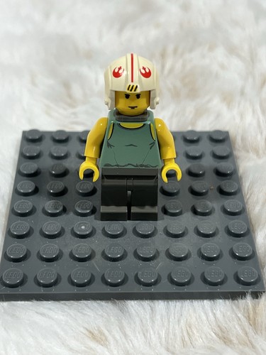 Lego luke skywalker minifigure - lego,