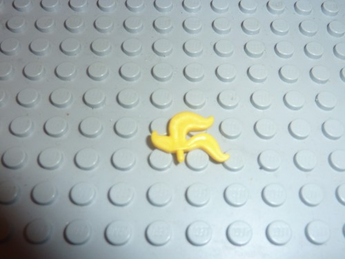 Lego minifig yellow - minifig, helmet