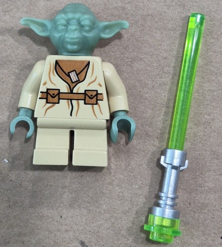 Lego star wars yoda minifigure - wars,